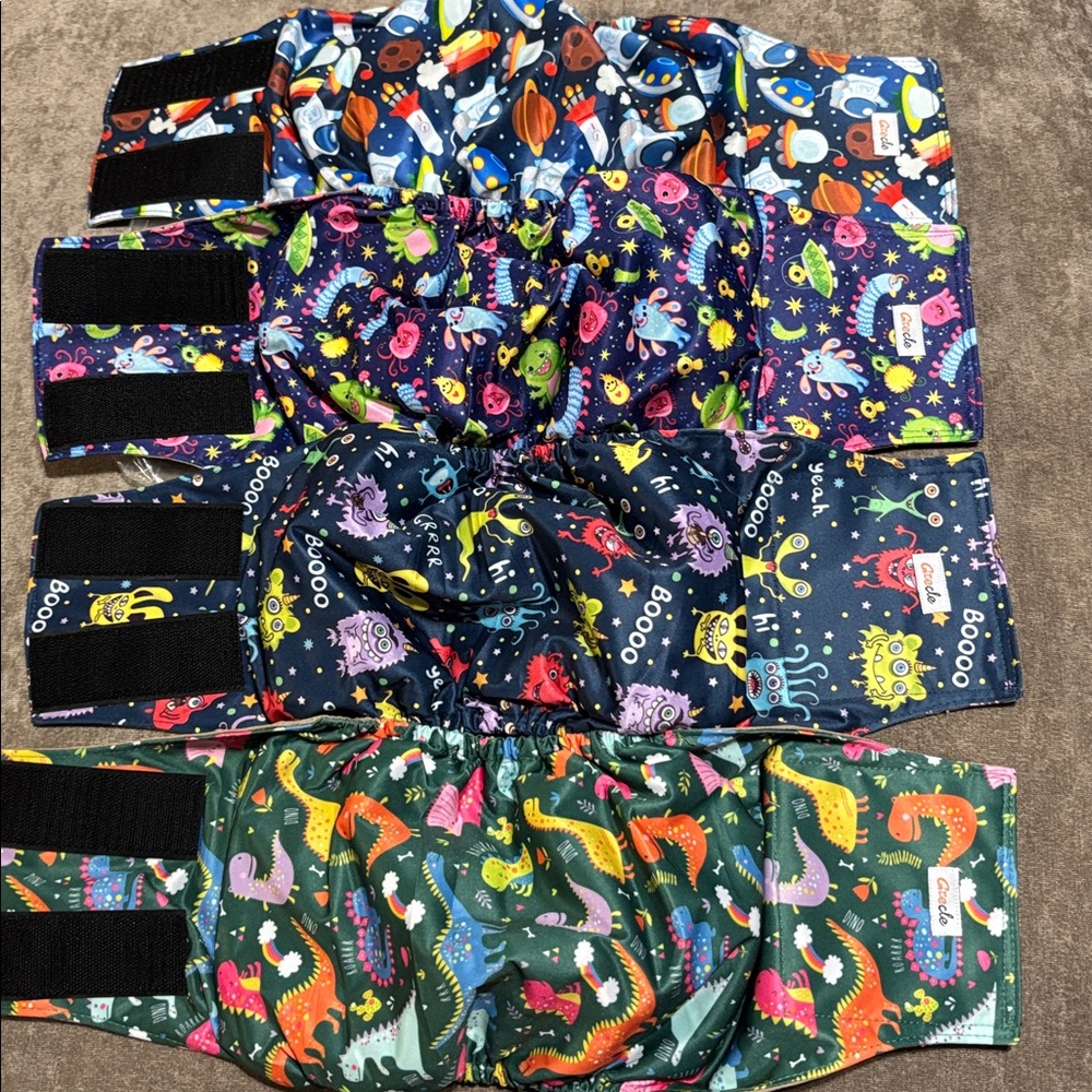 Grecle male dog diaper/belly band, size medium, set of 4,NIB - Picture 3 of 13